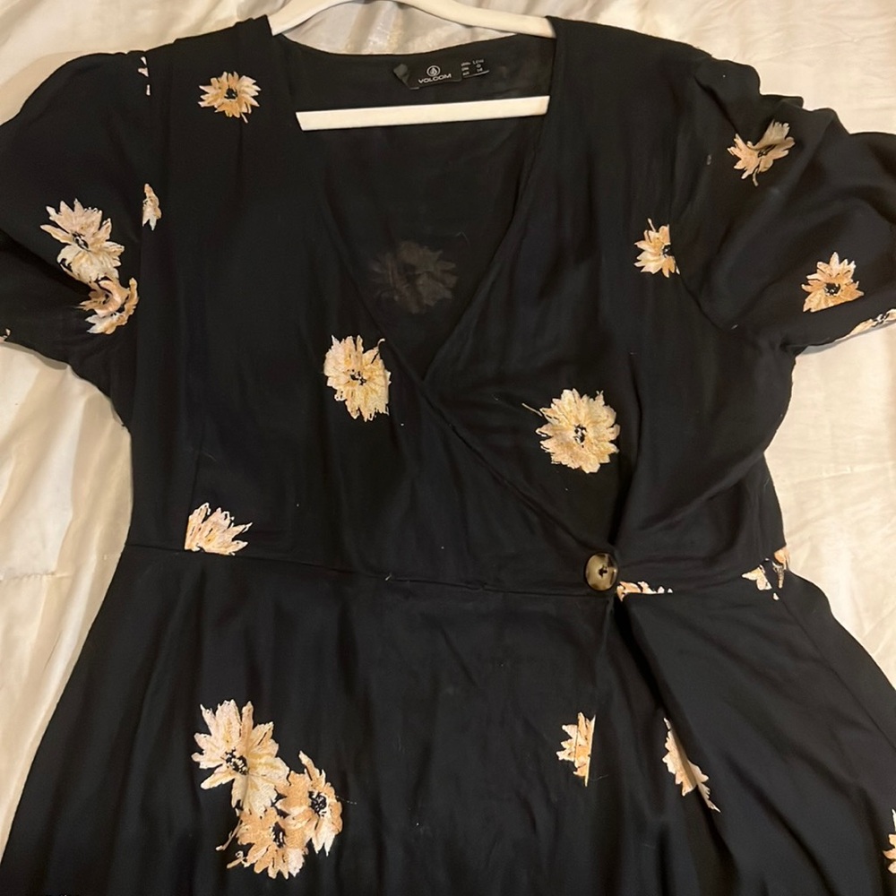 Volcom dress